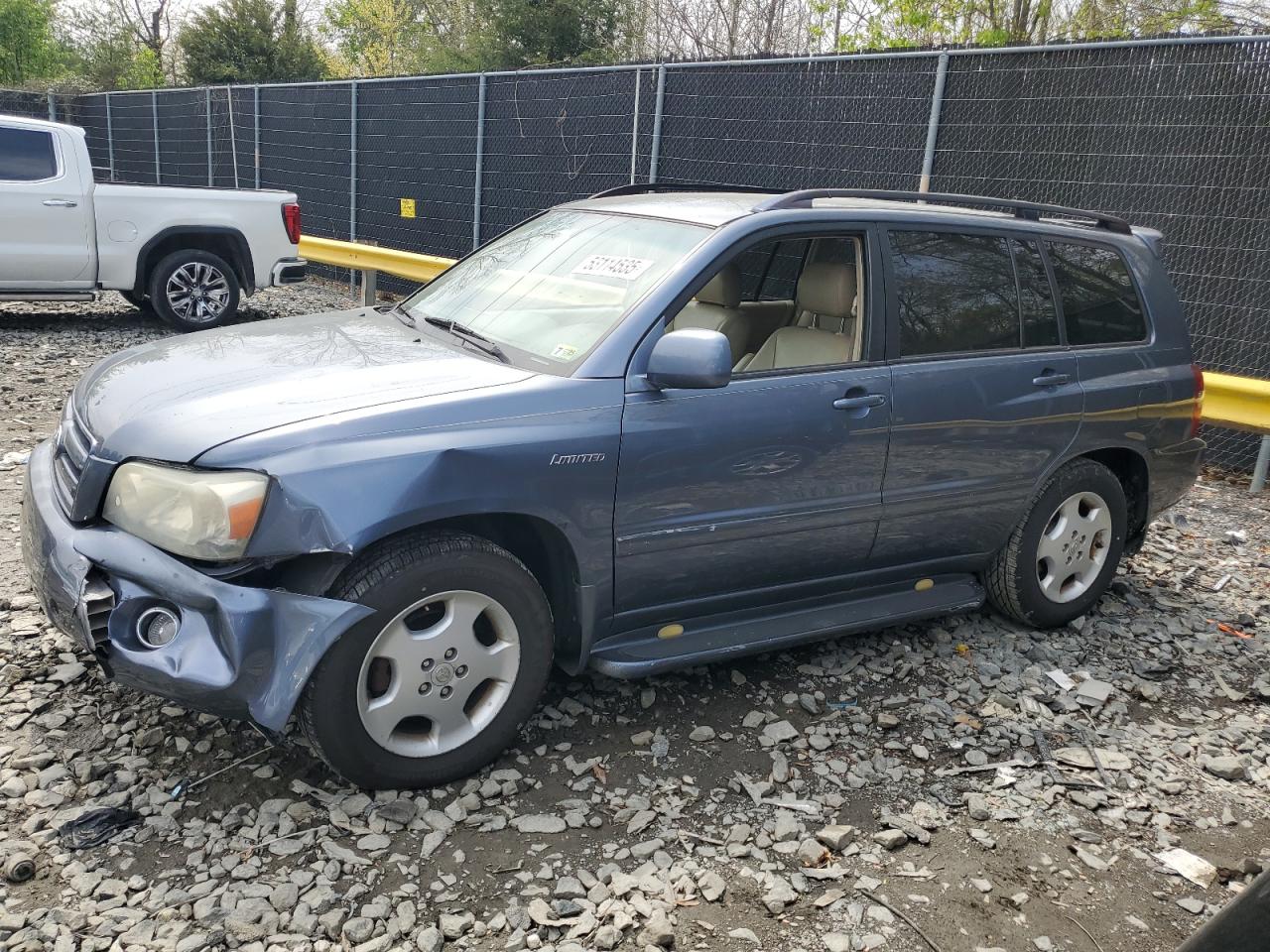 2004 Toyota Highlander Base за продажба в Waldorf, MD - Front End