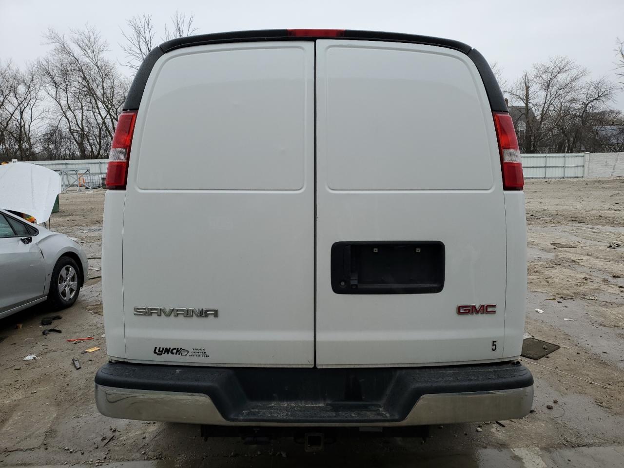 2018 GMC Savana G2500 VIN: 1GTW7AFG0J1332533 Lot: 52548885