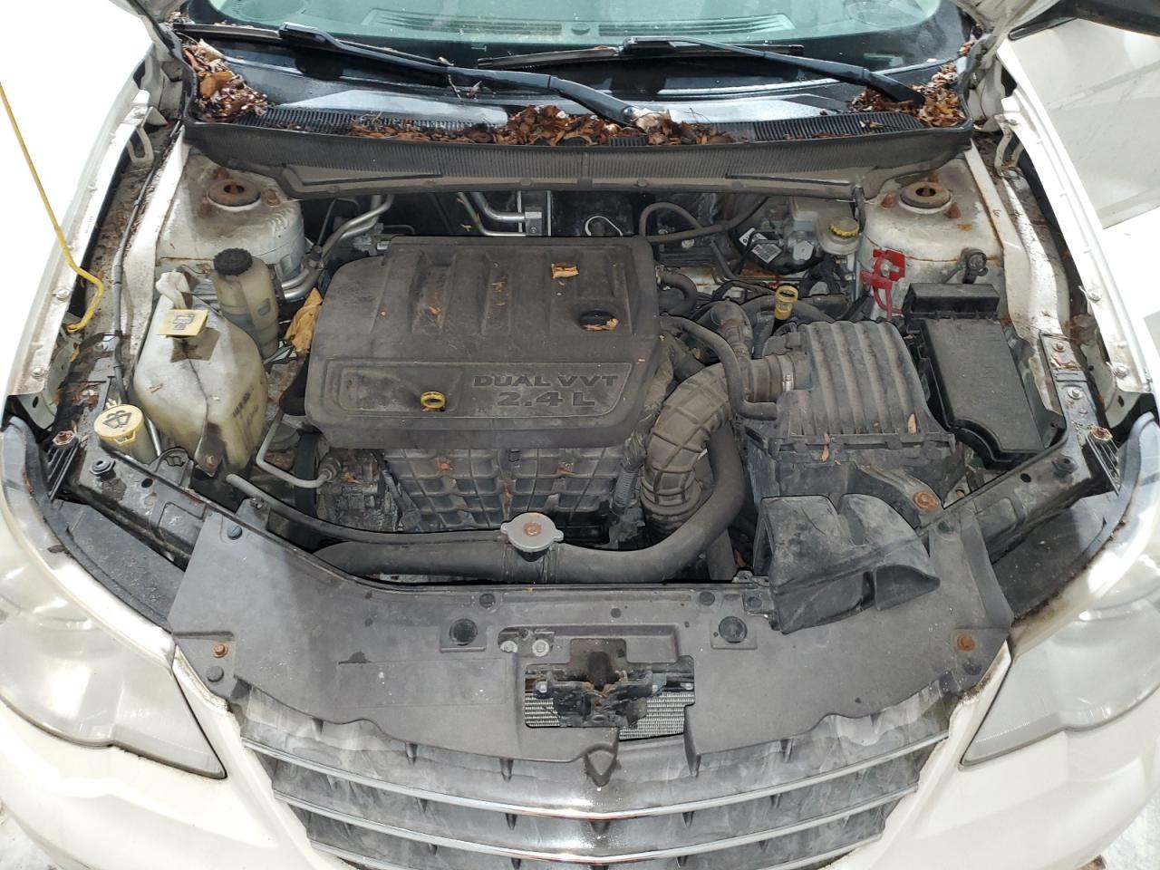 2010 Chrysler Sebring Touring VIN: 1C3CC4FB2AN121304 Lot: 53877615