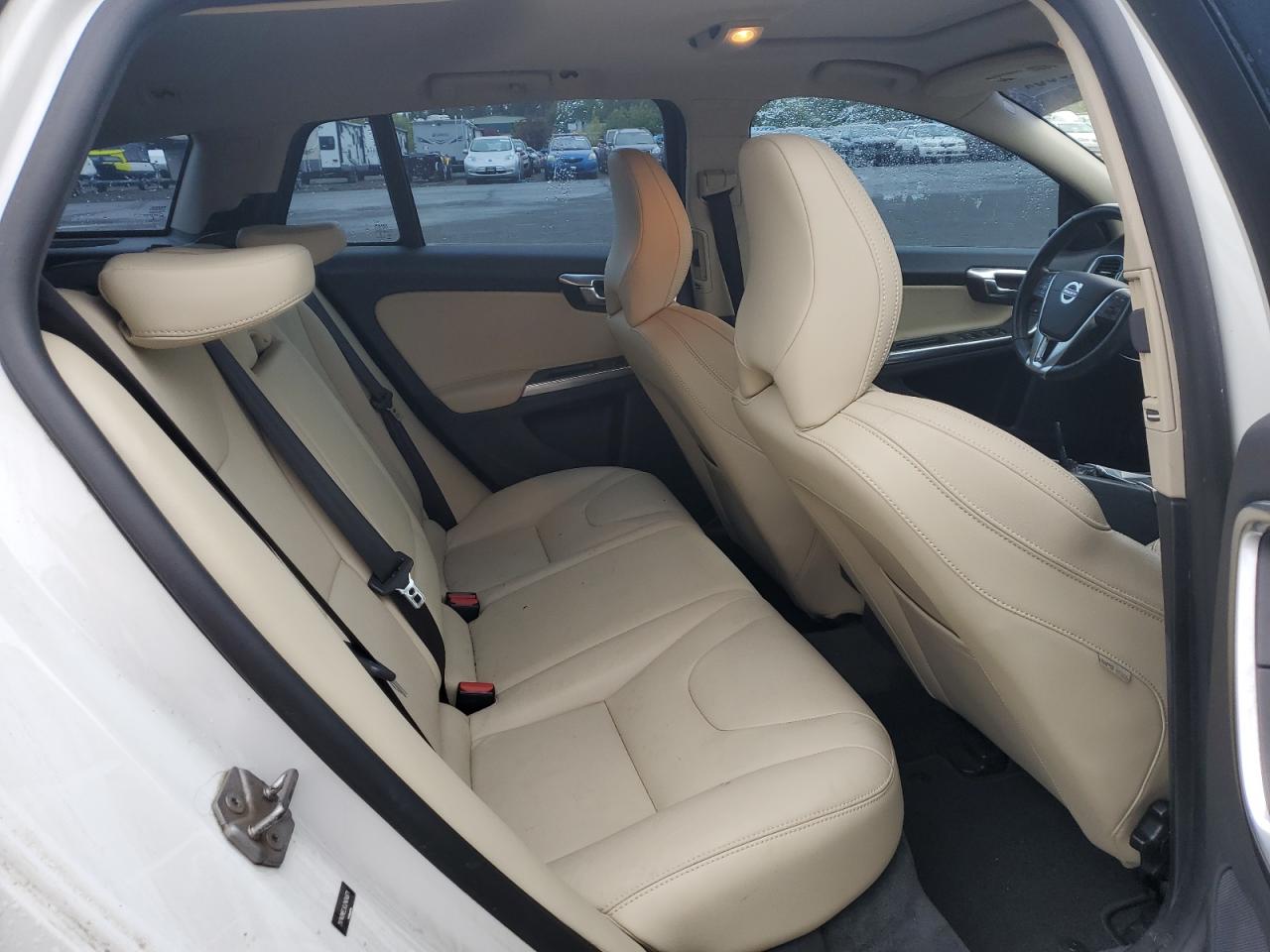 2018 Volvo V60 T5 Dynamic VIN: YV140MEL8J2404871 Lot: 54626985