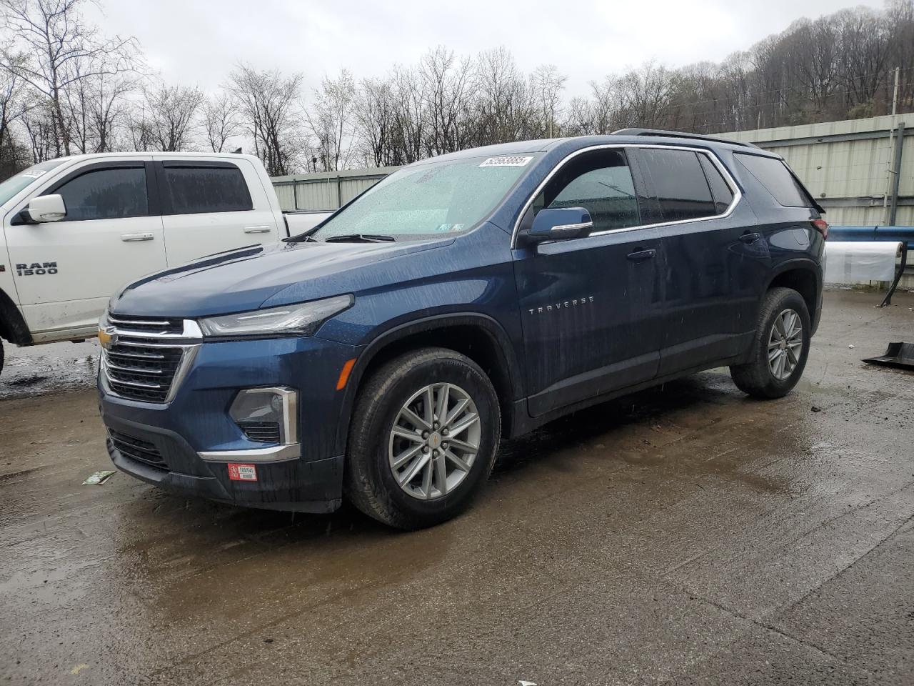 2023 Chevrolet Traverse Lt for Sale in Ellwood City, PA - Rear End