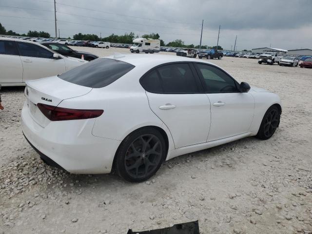  ALFA ROMEO GIULIA 2020 Білий