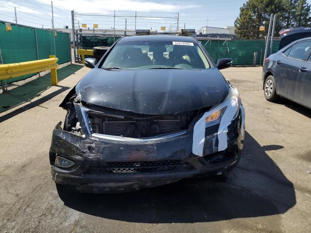 Sedans HYUNDAI AZERA 2012 Czarny