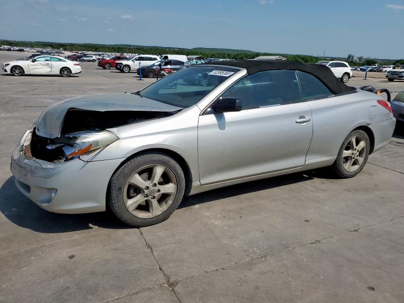 2005 Toyota Camry Solara Se