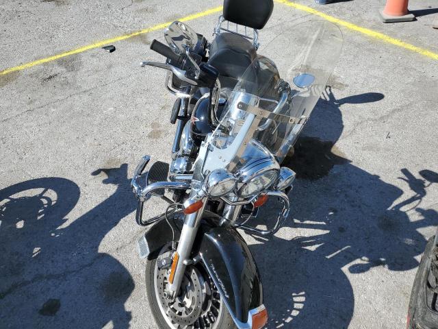 2011 HARLEY-DAVIDSON FLHR 