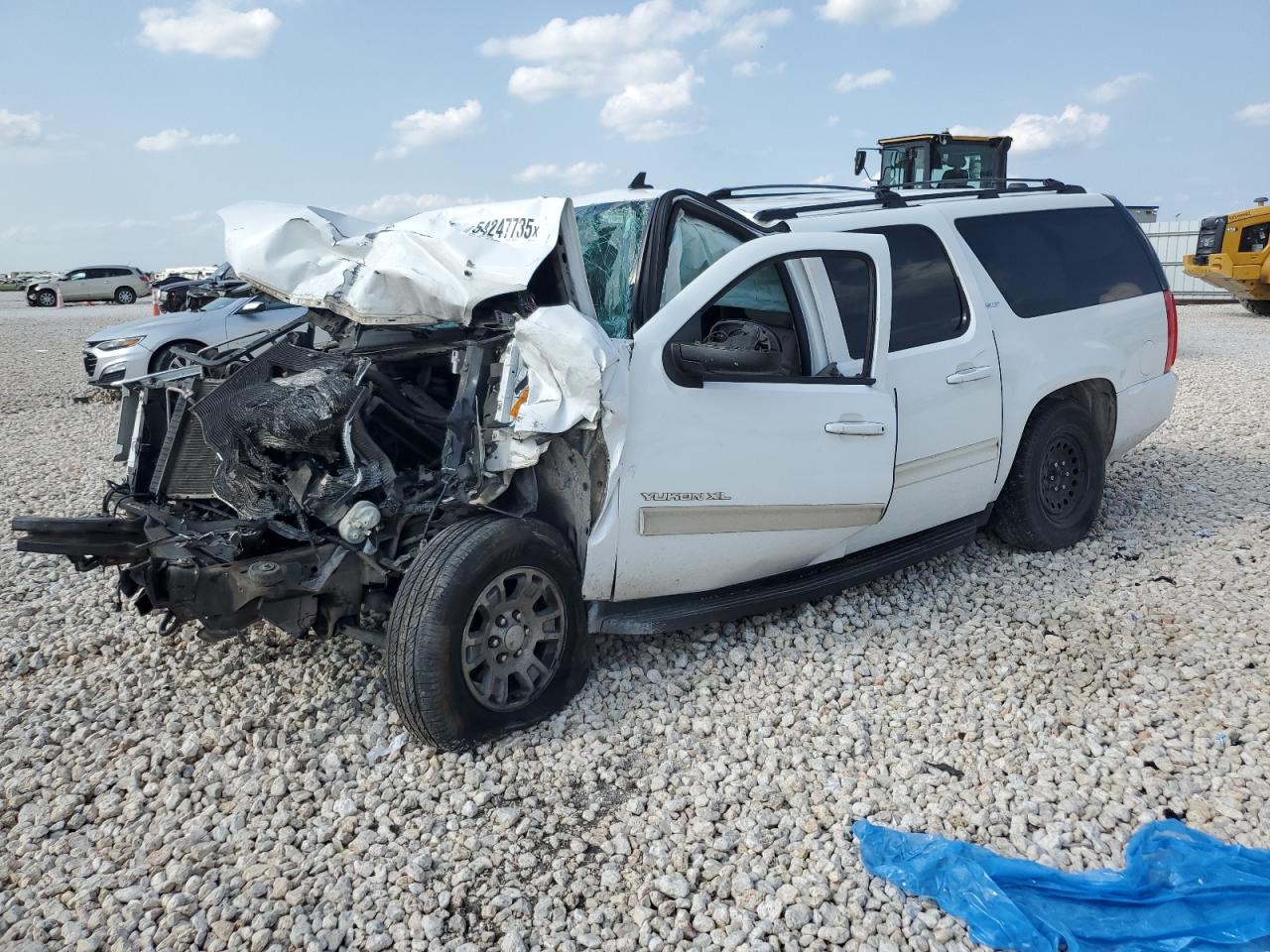 2014 Gmc Yukon Xl C1500 Slt for Sale in Temple, TX - All Over
