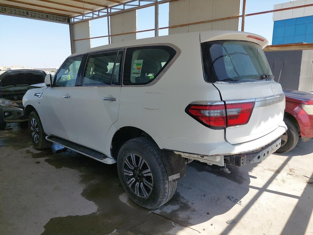 JN8AY2NY6N9445339 - 2017 Nissan Patrol - #52270955