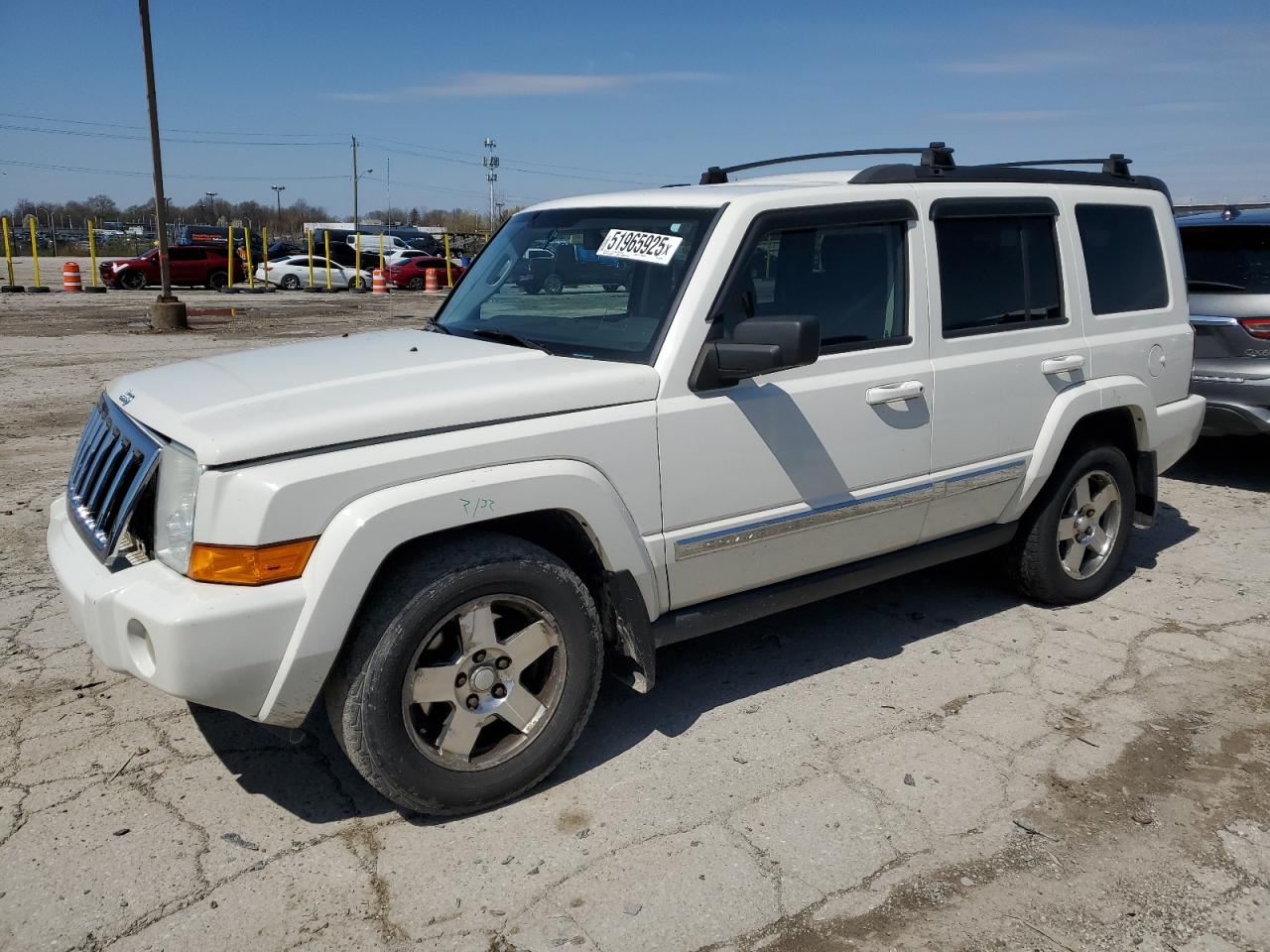 2010 Jeep Commander Sport for Sale in Indianapolis, IN - Front End