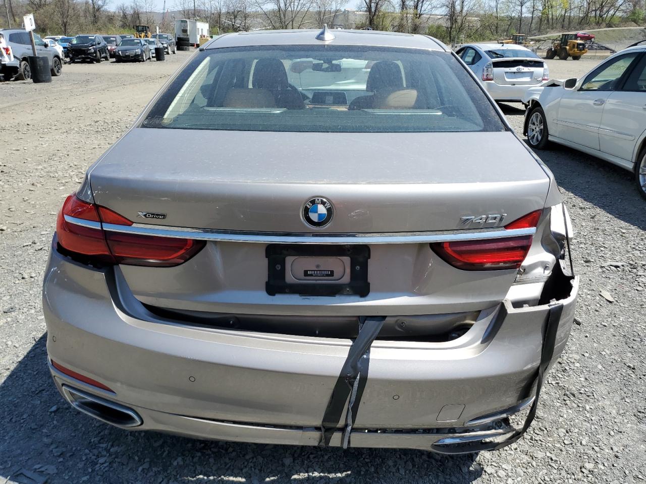 2019 BMW 740 Xi VIN: WBA7E4C50KGV70103 Lot: 53019885