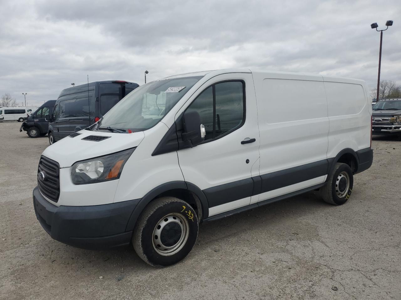 2016 Ford Transit T-250 for Sale in Indianapolis, IN - Minor Dent/Scratches