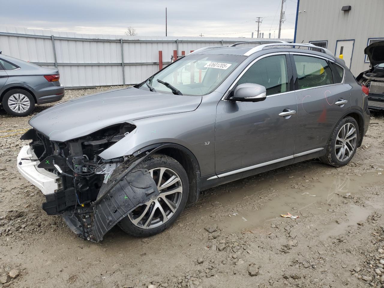 2016 Infiniti Qx50 for Sale in Appleton, WI - Front End