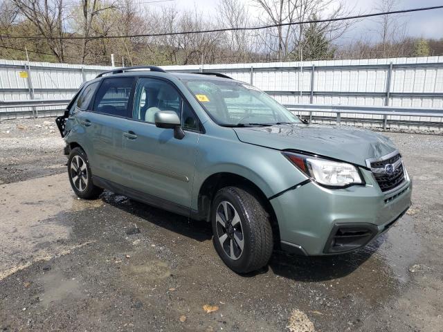  SUBARU FORESTER 2018 Зеленый