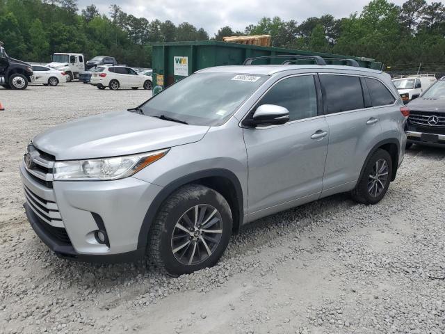 2017 Toyota Highlander Se