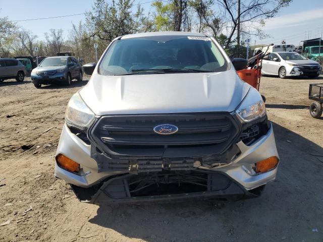  FORD ESCAPE 2017 Srebrny