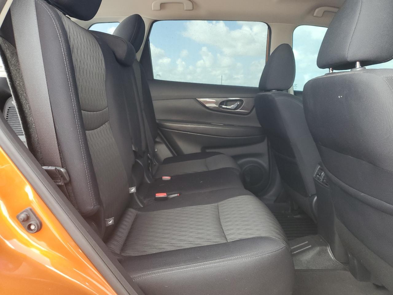2018 Nissan Rogue S VIN: 5N1AT2MT5JC804723 Lot: 54400145