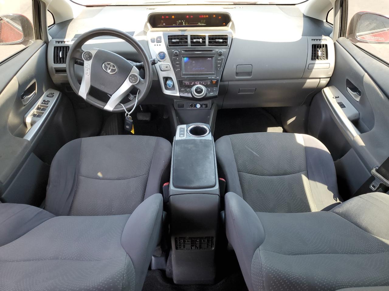 JTDZN3EUXD3218635 2013 Toyota Prius V