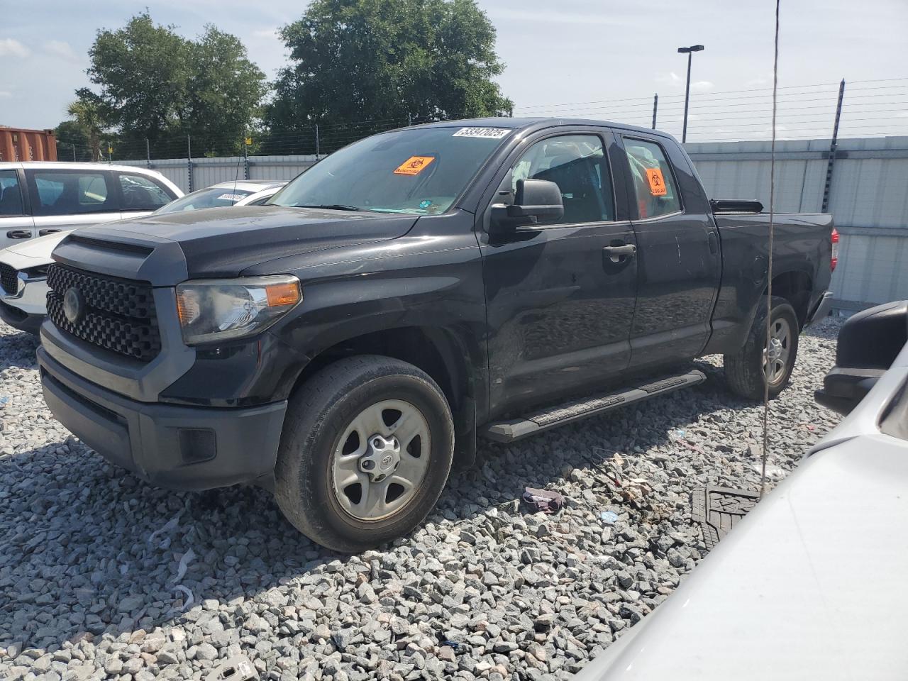 2018 Toyota Tundra Double Cab Sr продається в Apopka, FL - Minor Dent/Scratches