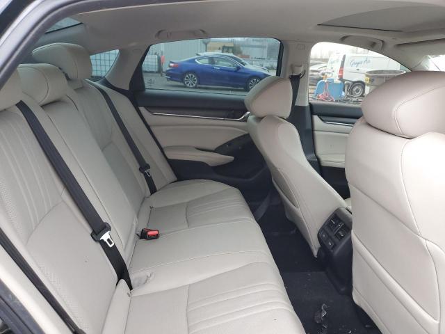 2019 HONDA ACCORD TOURING  