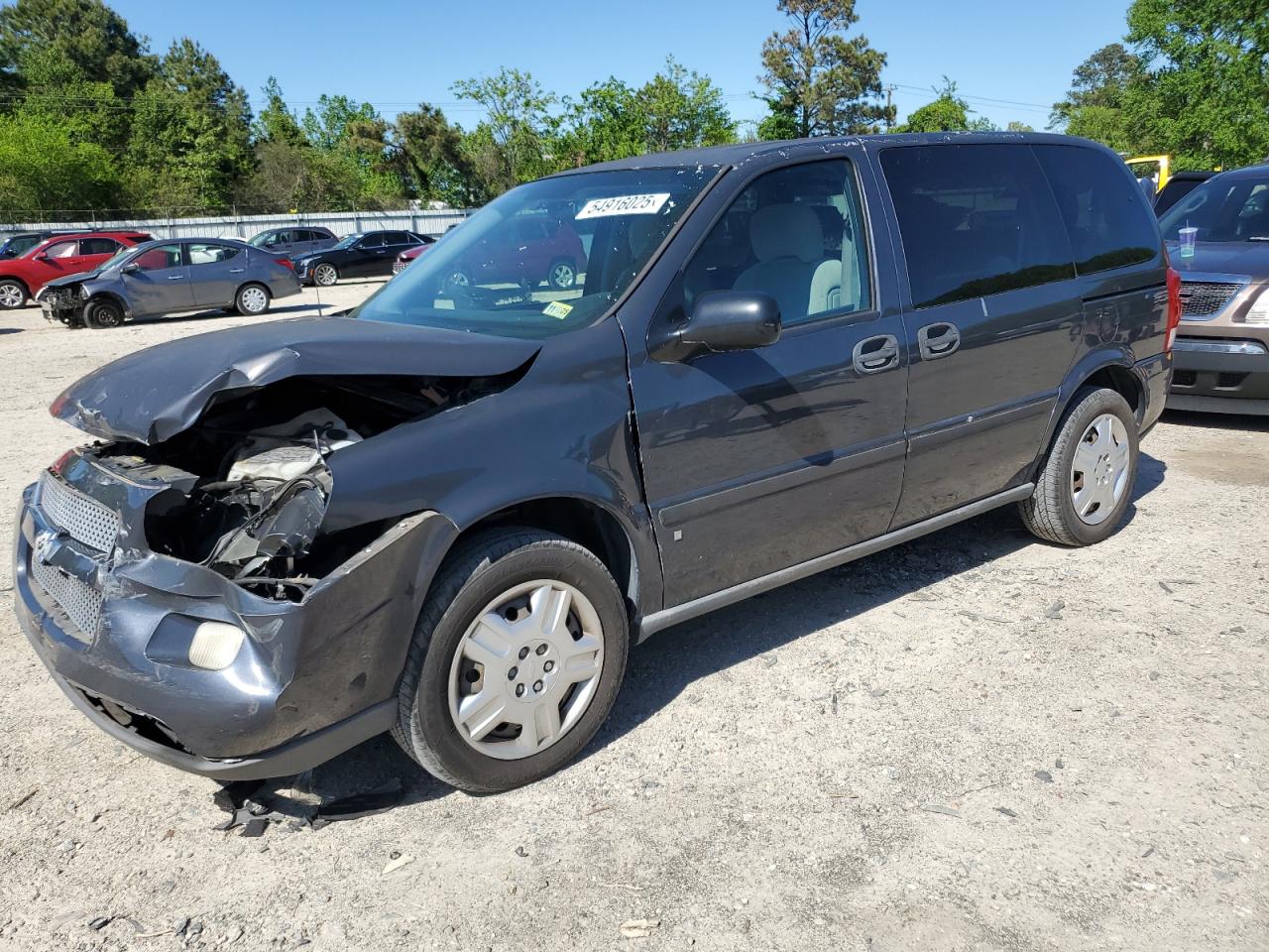 Hampton, VA에서 판매 중인 2008 Chevrolet Uplander Ls - Front End