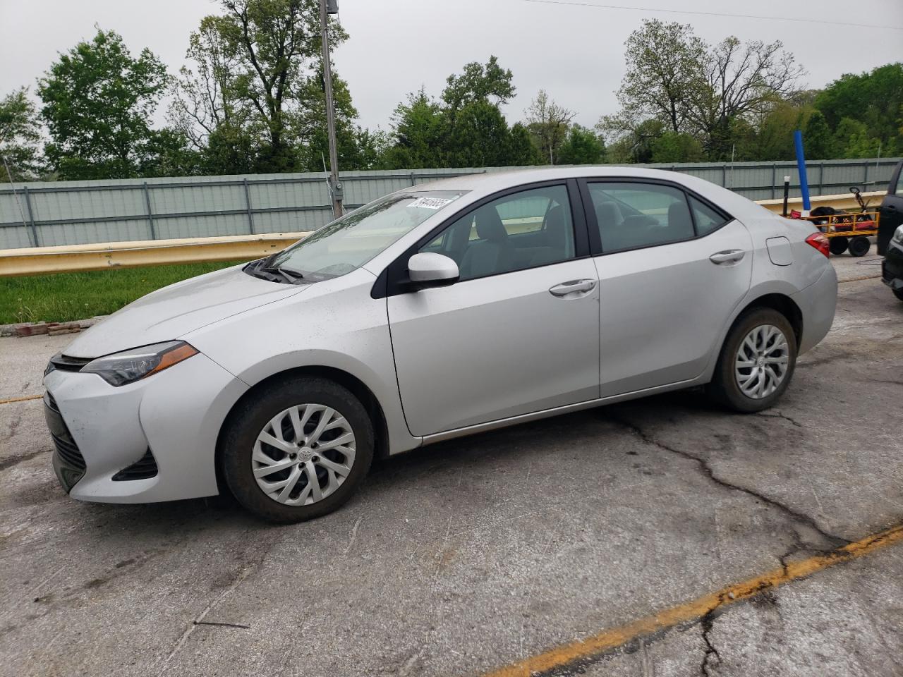 2018 Toyota Corolla L VIN: 5YFBURHE8JP793394 Lot: 91880695