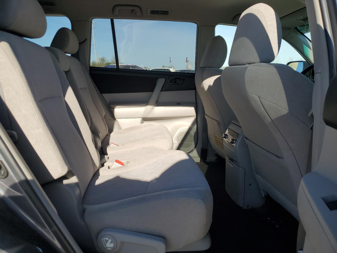 2012 Toyota Highlander Base VIN: 5TDZK3EH9CS053007 Lot: 54989095