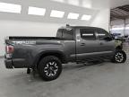 2020 Toyota Tacoma Double Cab продається в Van Nuys, CA - Front End