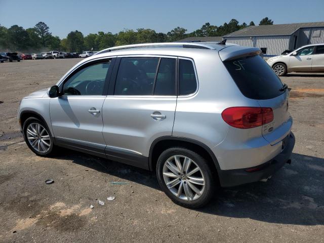  VOLKSWAGEN TIGUAN 2016 Srebrny