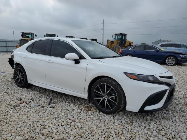  TOYOTA CAMRY 2022 Biały