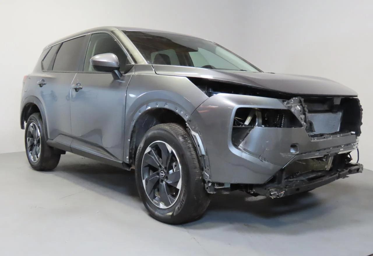 2025 Nissan Rogue Sv for Sale in Wilmington, CA - All Over