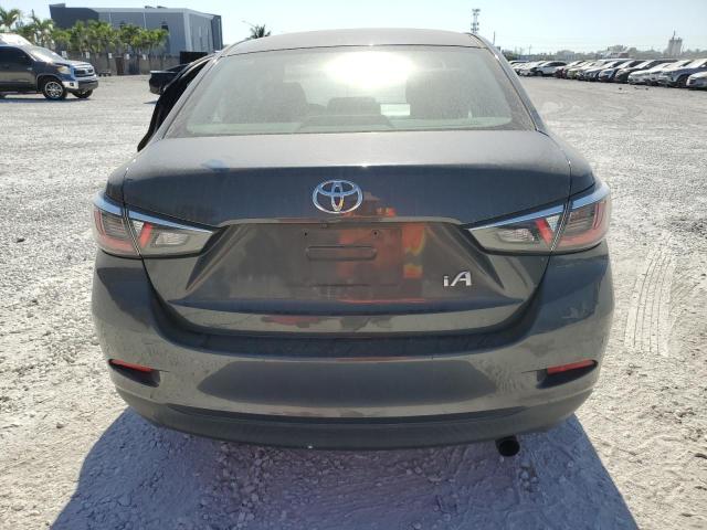  TOYOTA YARIS 2017 Черный