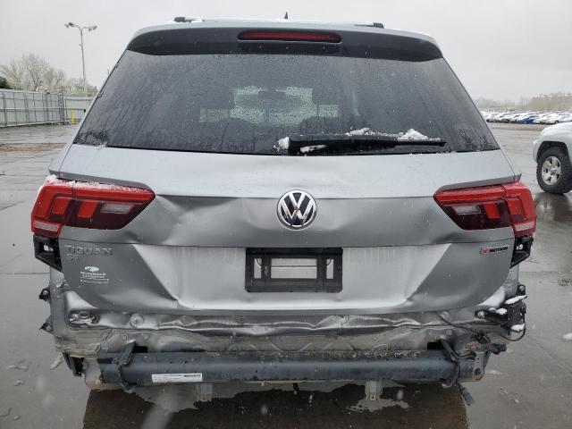  VOLKSWAGEN TIGUAN 2021 Szary