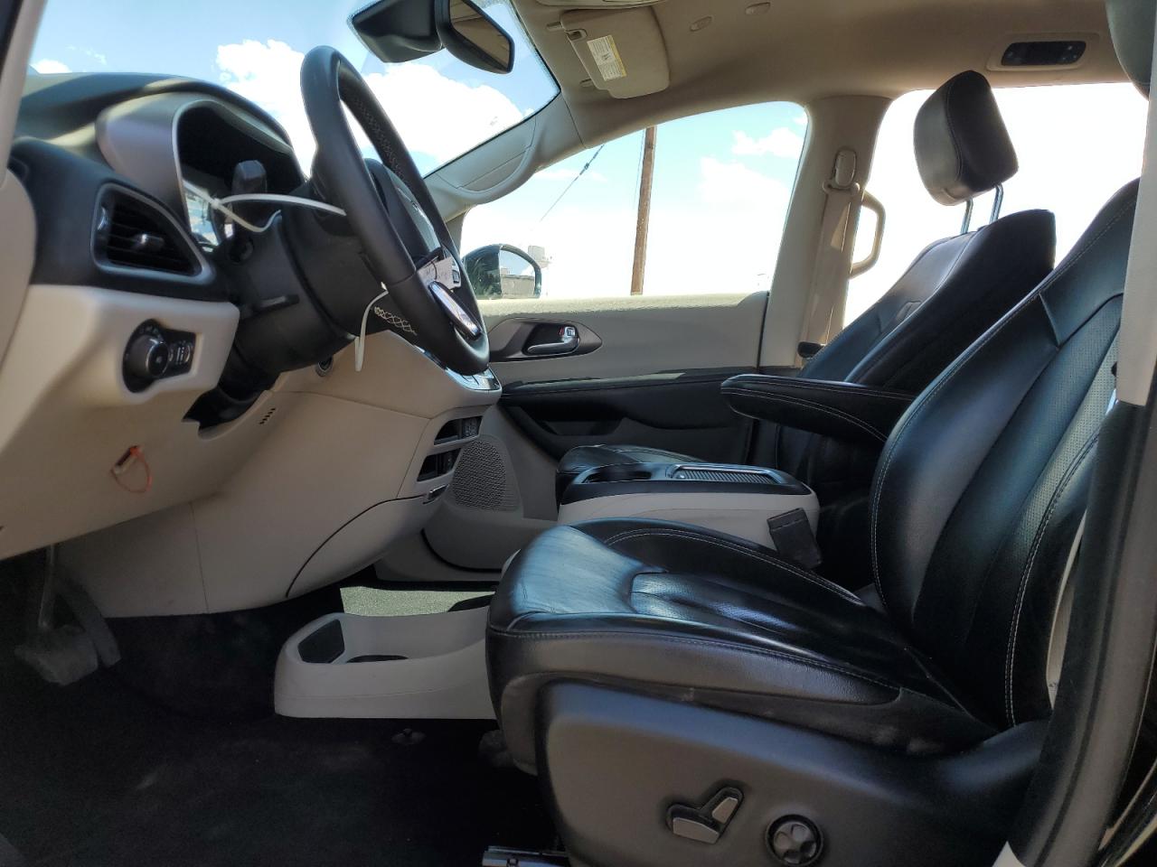2022 Chrysler Pacifica Touring L VIN: 2C4RC1BG5NR211450 Lot: 54760785