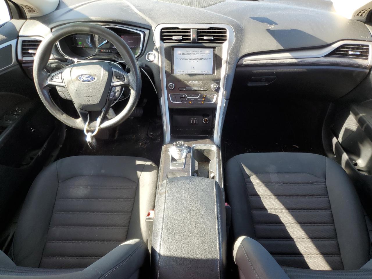 2019 Ford Fusion Se VIN: 3FA6P0LU8KR124854 Lot: 54040005