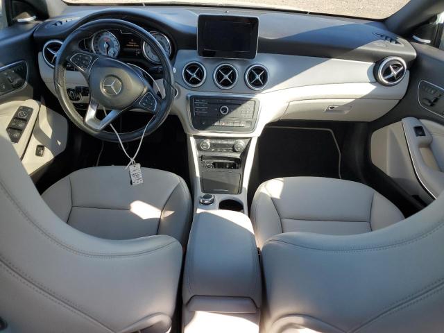  MERCEDES-BENZ CLA-CLASS 2015 Srebrny