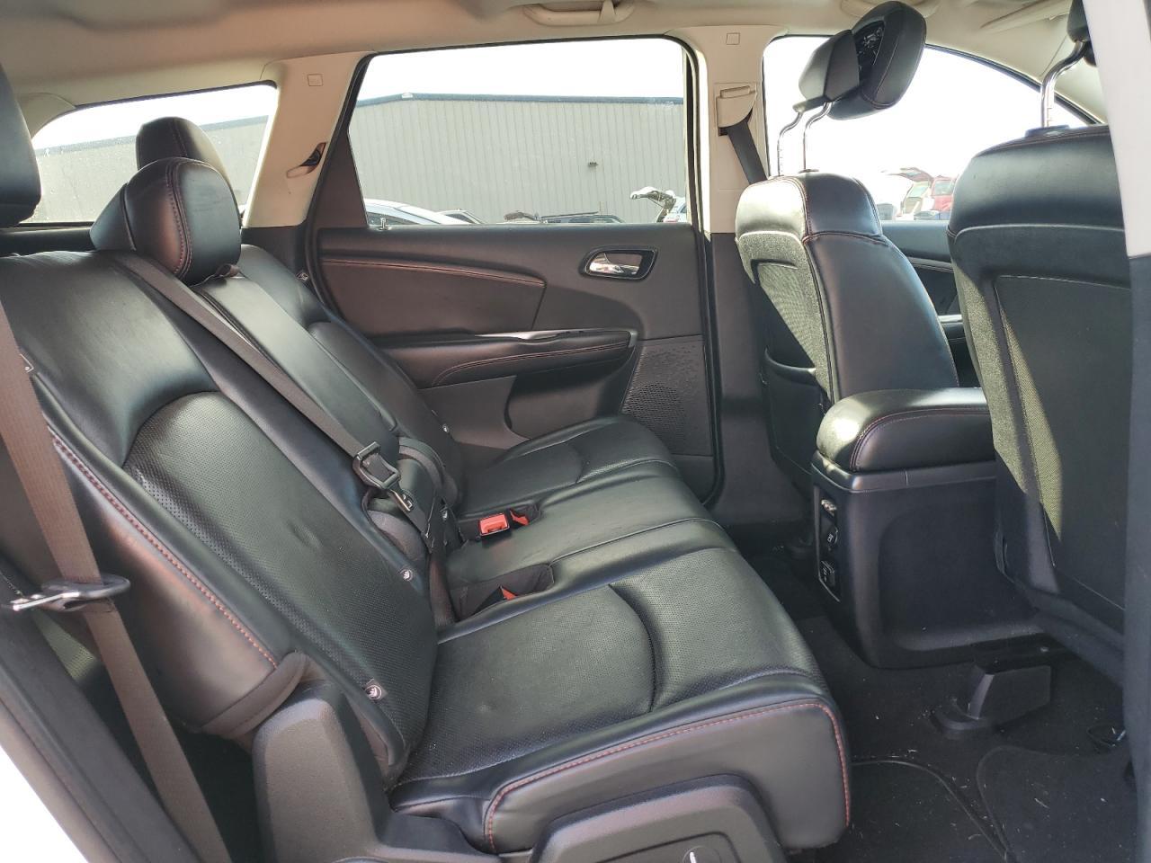 2014 Dodge Journey R/T VIN: 3C4PDCEG1ET103786 Lot: 52425275