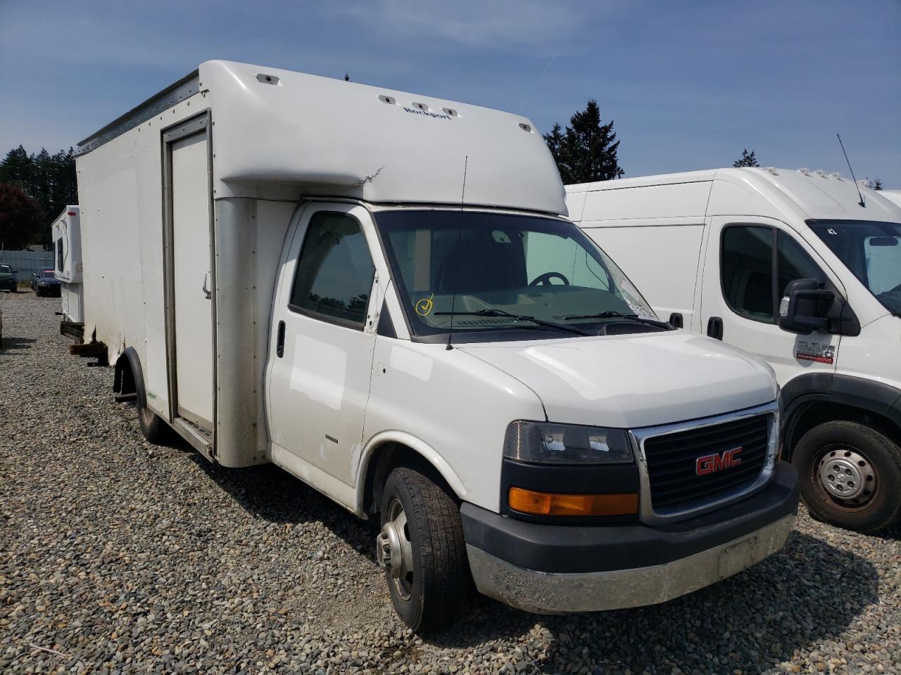 Graham, WA에서 판매 중인 2019 Gmc Savana Cutaway G3500 - Rear End