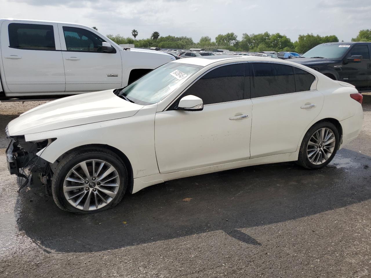 2019 Infiniti Q50 Luxe for Sale in Mercedes, TX - Front End