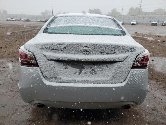  NISSAN ALTIMA 2015 Серебристый