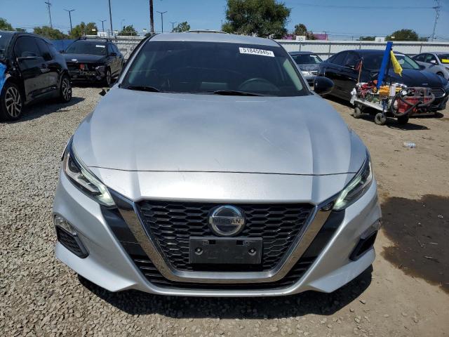  NISSAN ALTIMA 2019 Серебристый