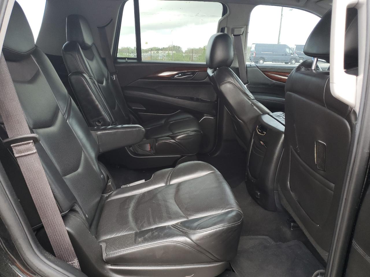 2015 Cadillac Escalade Luxury VIN: 1GYS4BKJXFR179869 Lot: 53604235