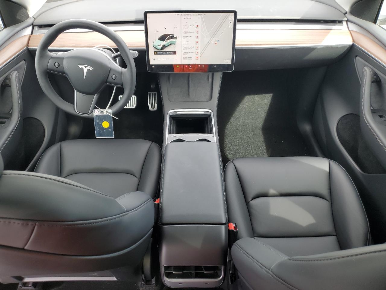 2025 Tesla Model Y VIN: 7SAYGDED1SF216870 Lot: 51158525