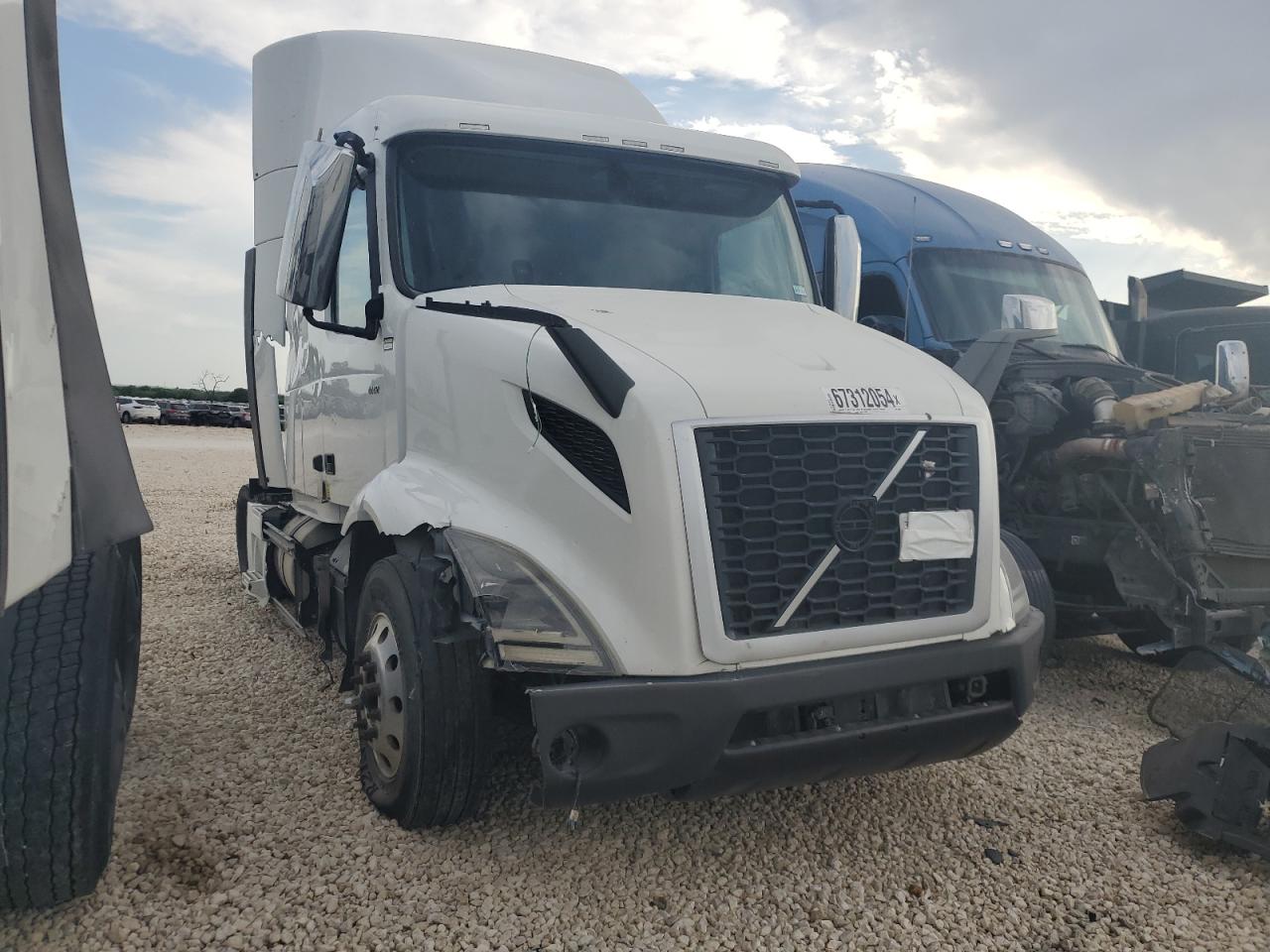 2020 Volvo Vnr