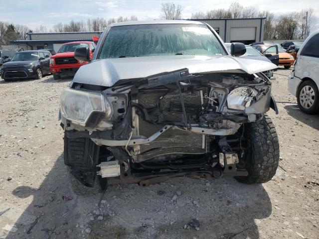  TOYOTA TACOMA 2014 Серебристый