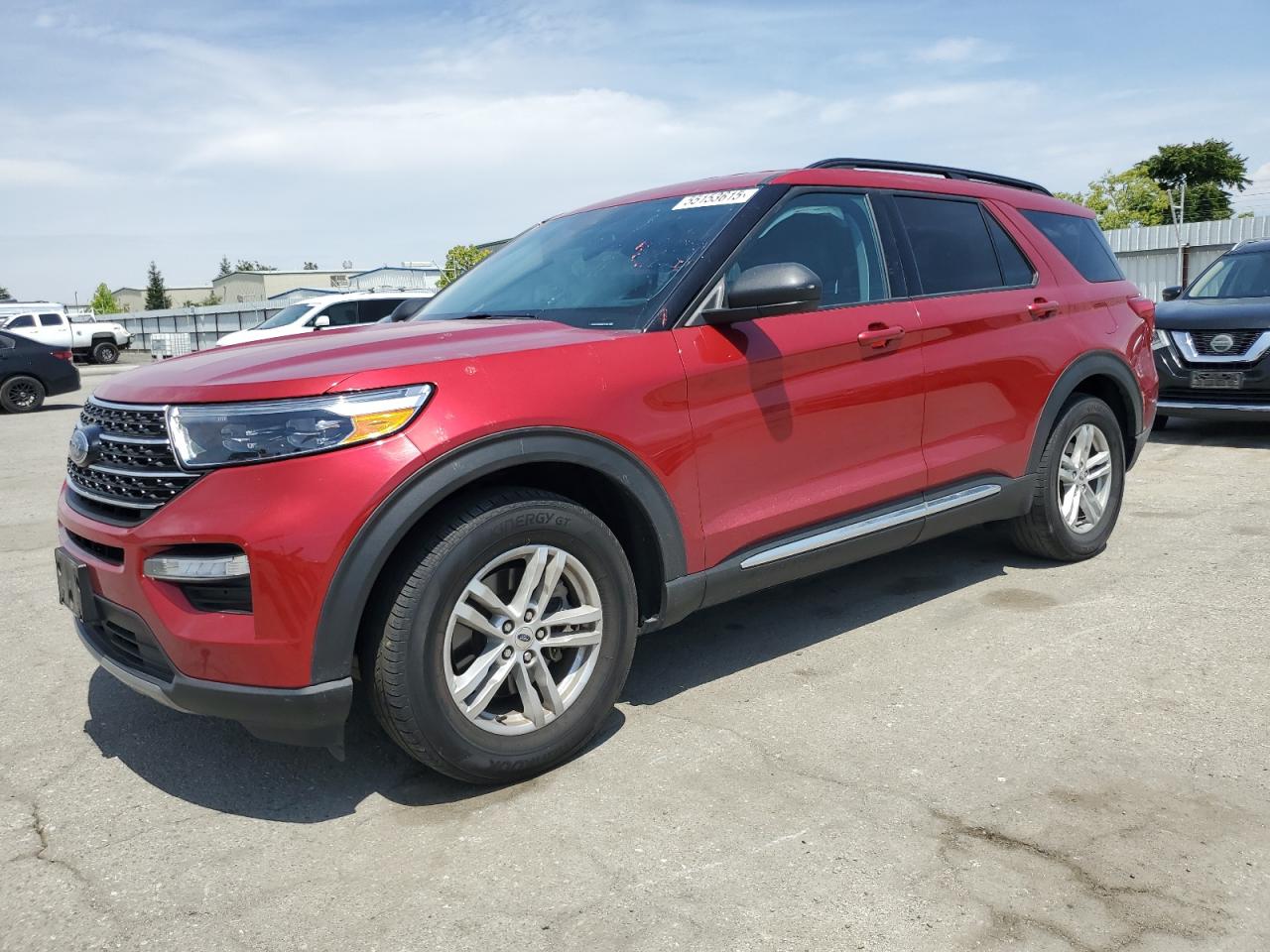 2021 Ford Explorer Xlt للبيع في Bakersfield، CA - Side