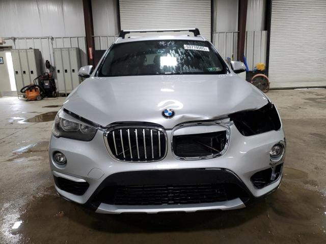  BMW X1 2018 Srebrny