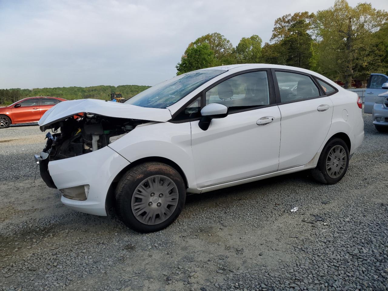 2016 Ford Fiesta S იყიდება Concord-ში, NC - All Over