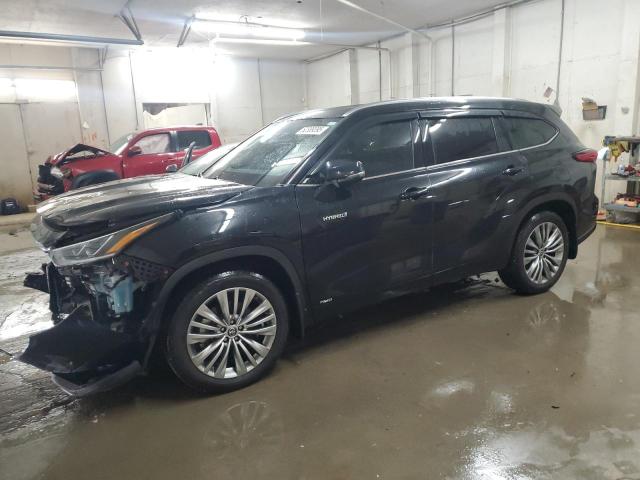 2020 Toyota Highlander Hybrid Platinum
