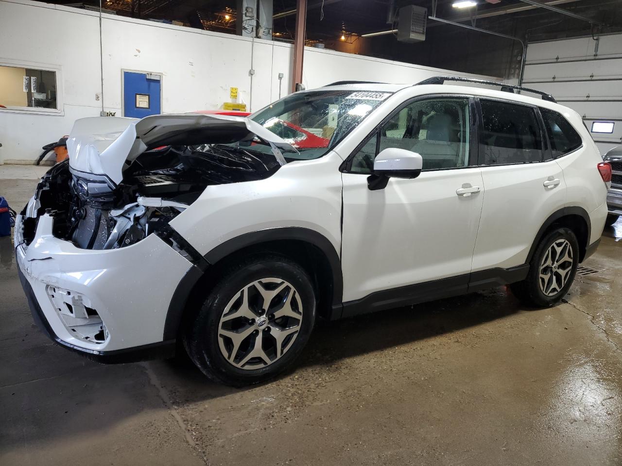 2019 Subaru Forester Premium na sprzedaż w Blaine, MN - Front End