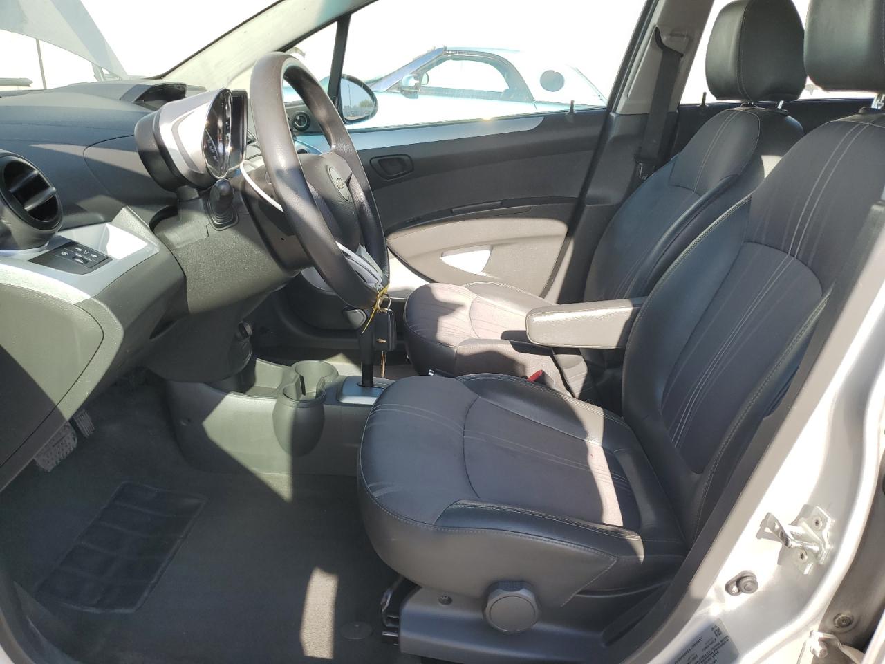 2015 Chevrolet Spark Ls VIN: KL8CB6S92FC796479 Lot: 52821365