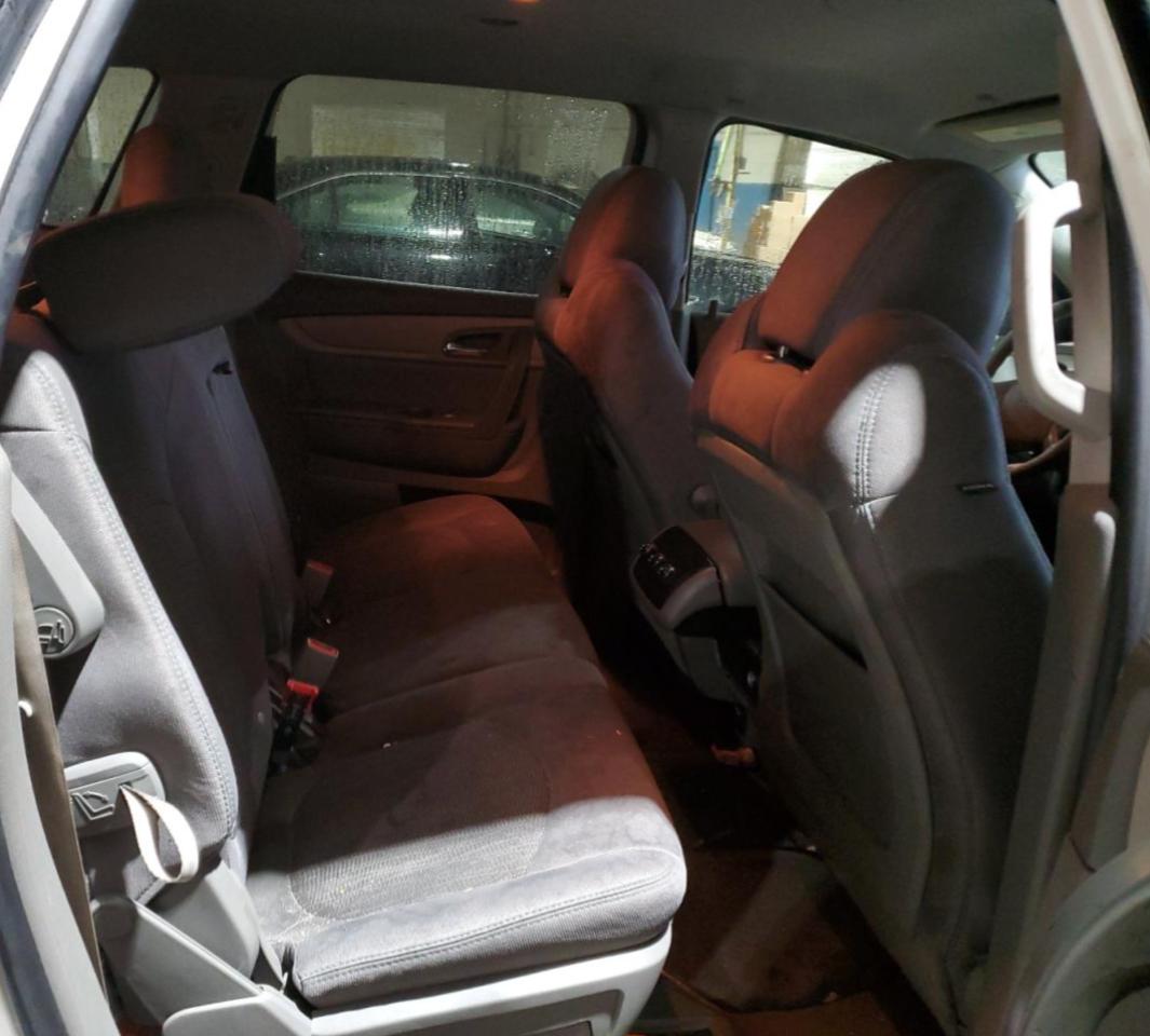 1GNKVFEDXEJ135990 2014 Chevrolet Traverse Ls